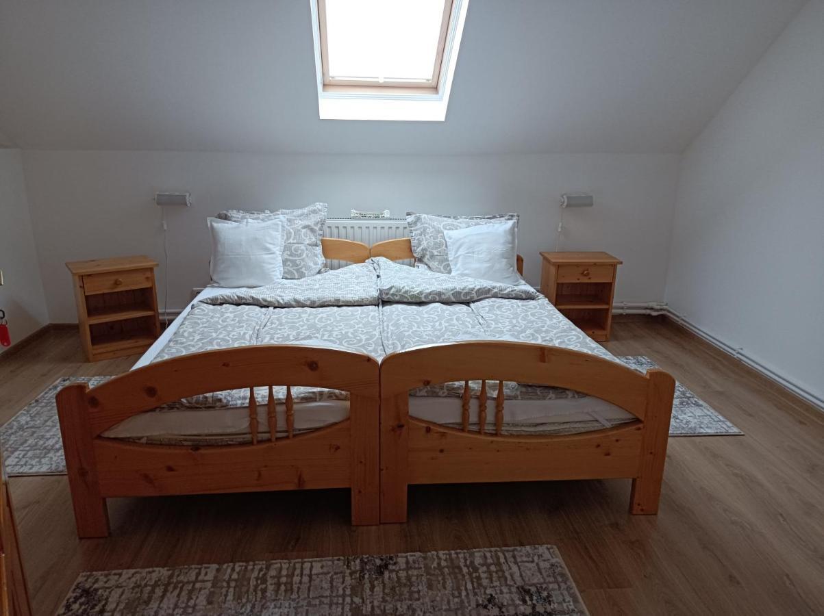 Nárcisz B&B Corund  Zewnętrze zdjęcie